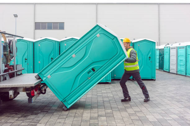 Best Construction site porta potty rental  in Fairlea, WV