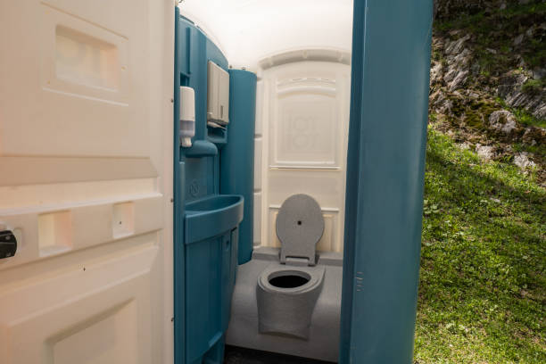Professional porta potty rental in Fairlea, WV