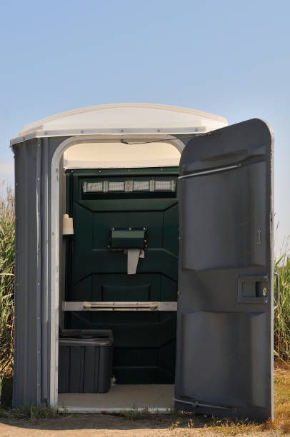 Best Portable toilet rental cost  in Fairlea, WV